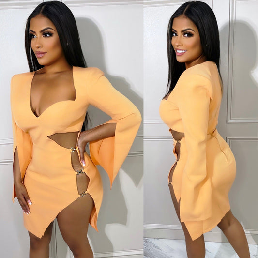 Locket Dress Peach
